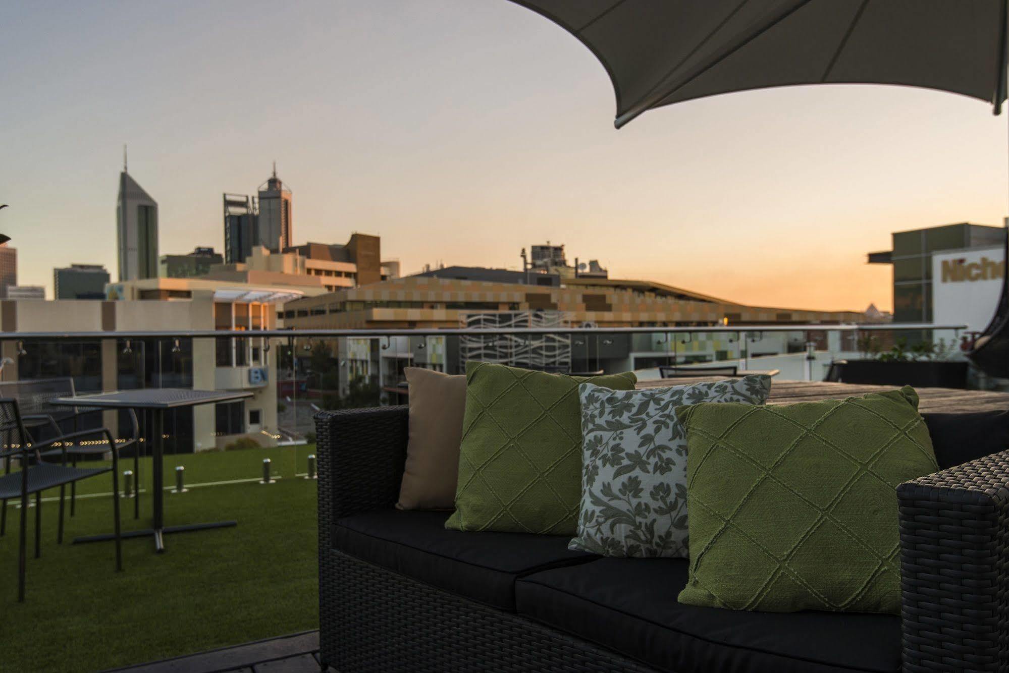 The Nest Boutique Hotel Perth Extérieur photo